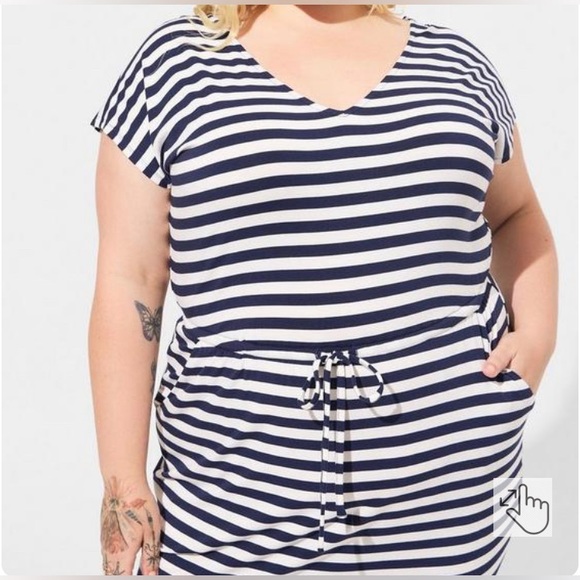 Torrid Midi Super Soft Dolman Sleeve Dress, women’s size 4, blue & white stripes - Picture 4 of 5